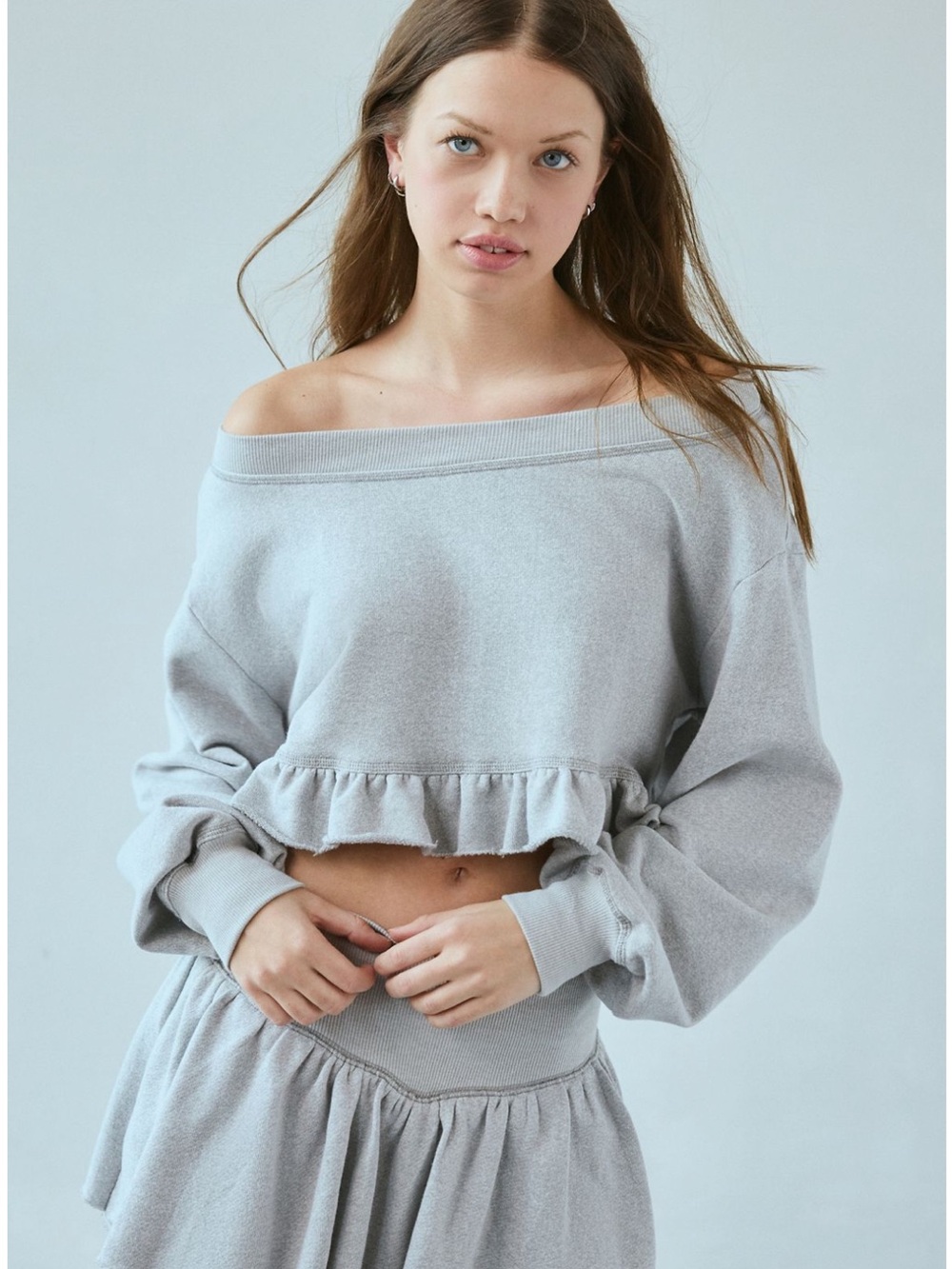 Out From Under Pullover XS